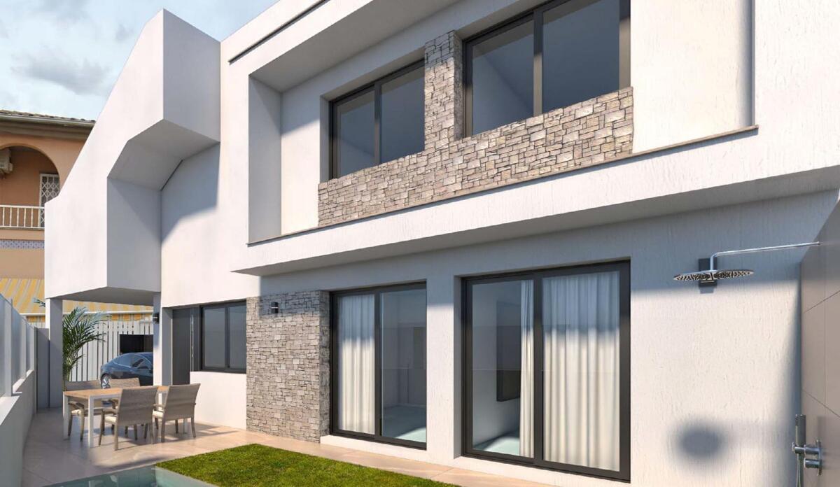 House in San Pedro del Pinatar - view 1