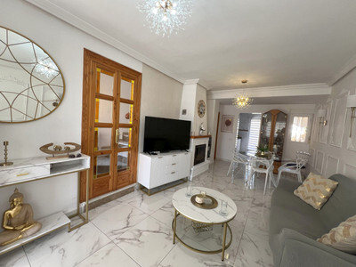House in Urbanizacion los Balcones - view 1