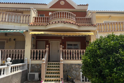House in Alicante - view 1