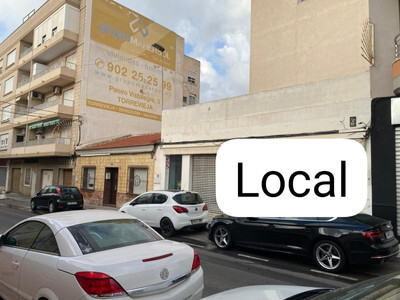House in Alicante - view 1