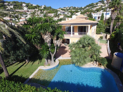 Villa in Moraira - view 1