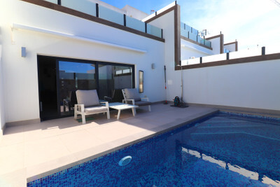 House in Alicante - view 1