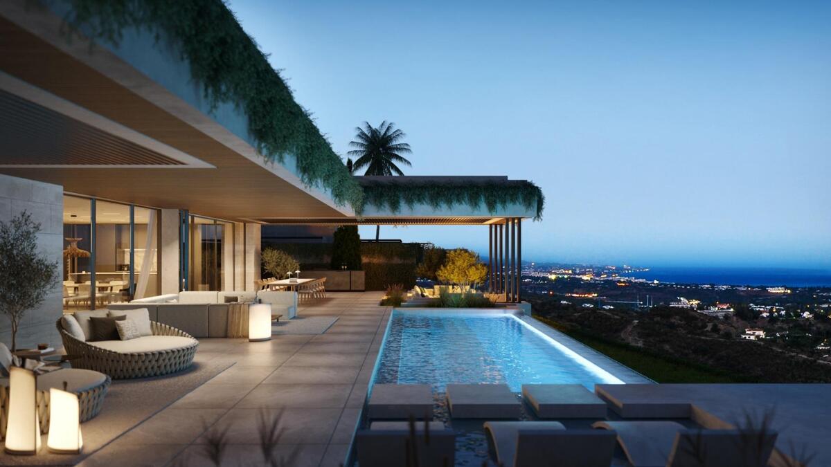 Villa in Malaga - view 1