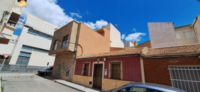 House in Alicante - view 1