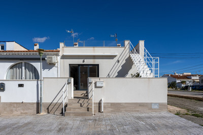 House in Alicante - view 1