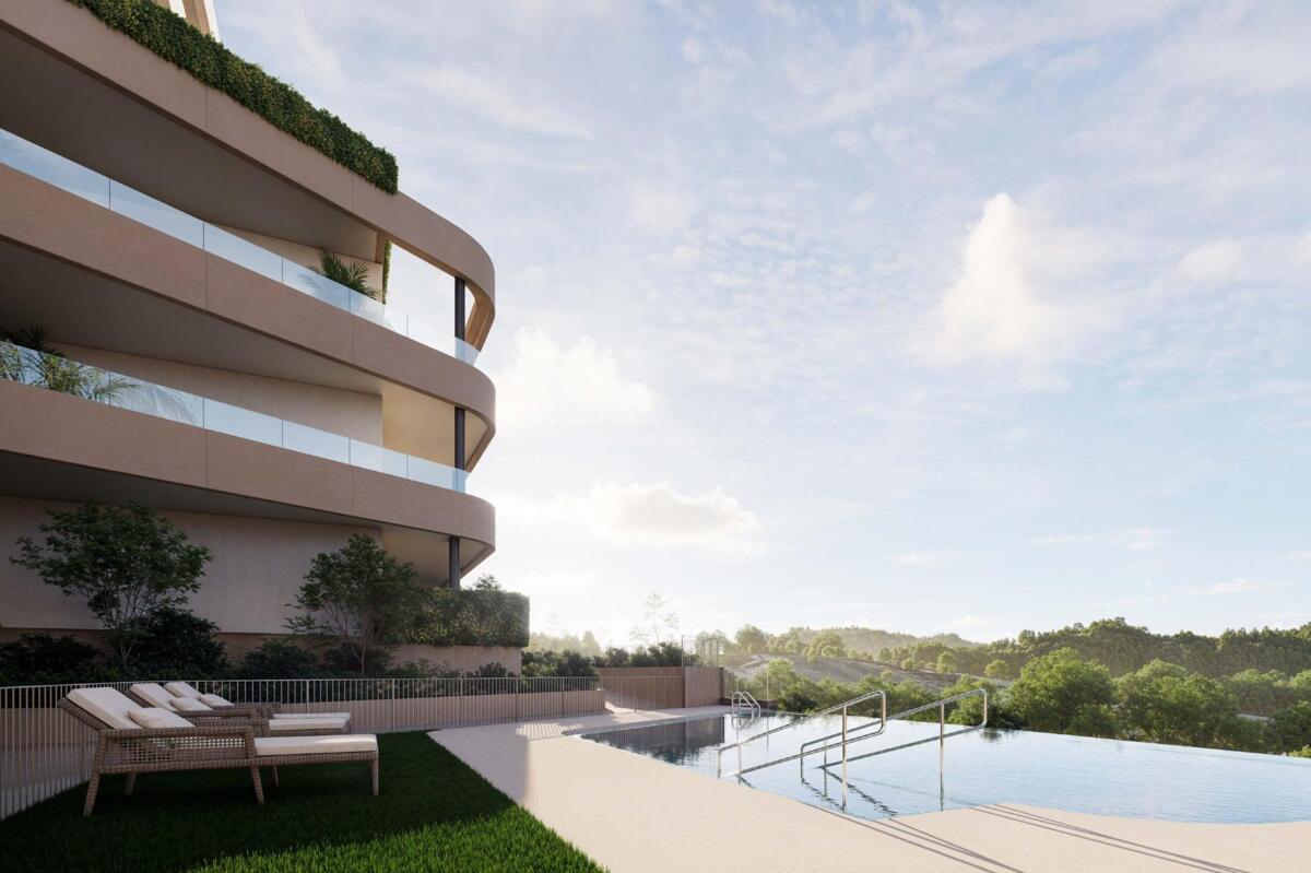 House in Estepona - view 1