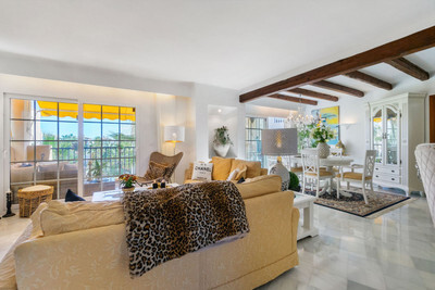 Apartment in Alicante - view 1