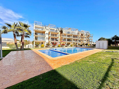 Apartment in Villamartin - view 1