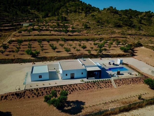 Villa in Abanilla - view 1