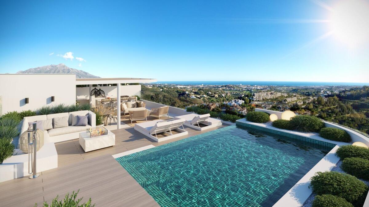 Penthouse in Benahavis - view 1
