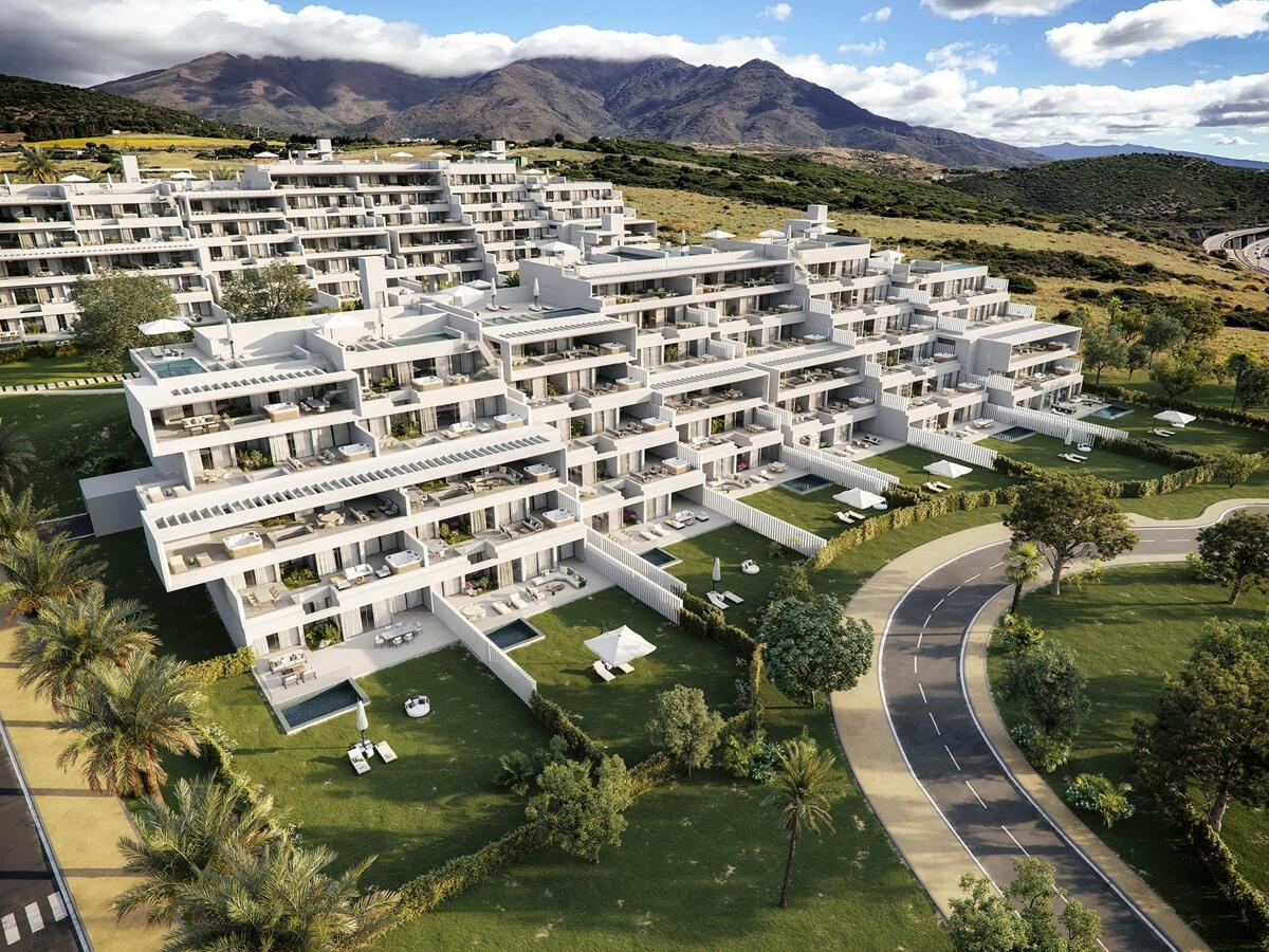 Apartment in Casares - view 1