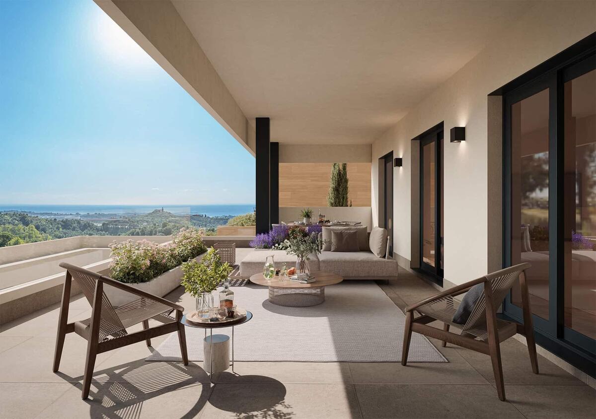 House in Marbella Del Este - view 1