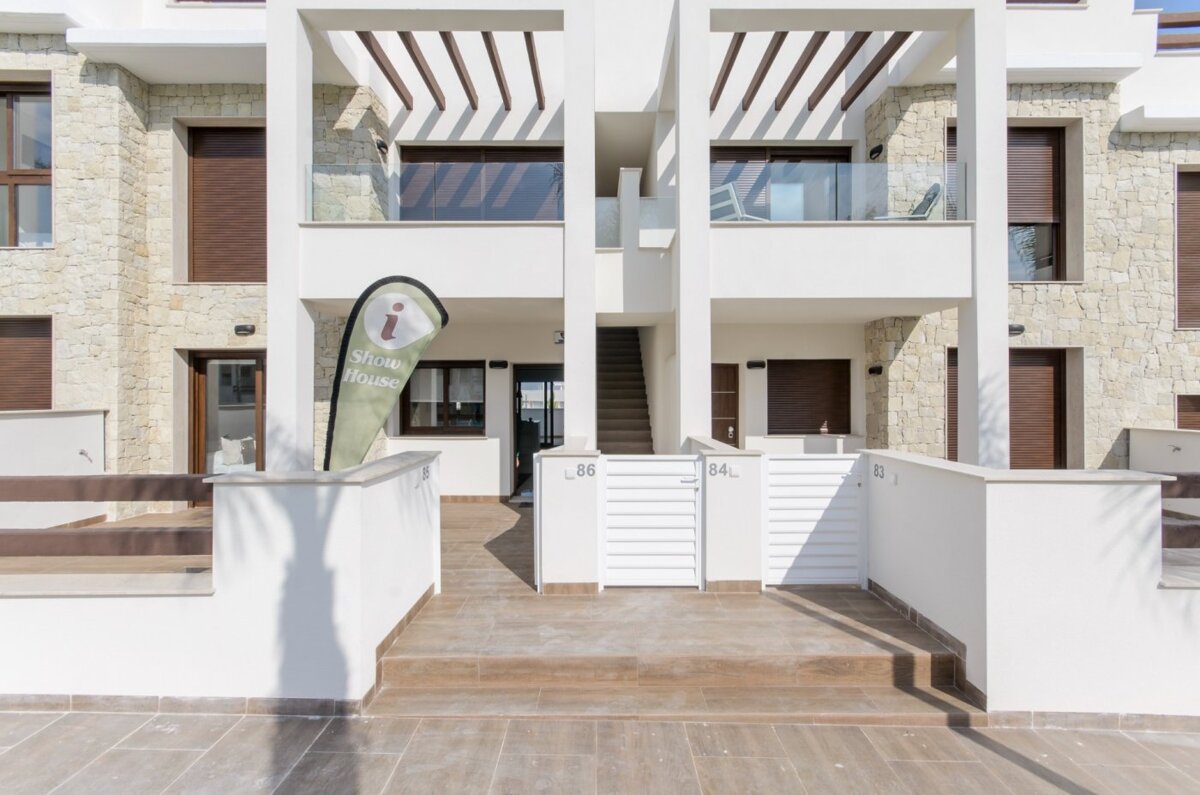 House in Alicante - view 1