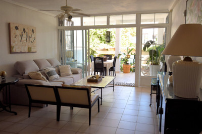 Villa in Alicante - view 1
