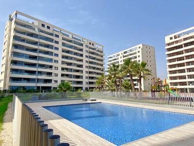 Penthouse in Alicante - view 1