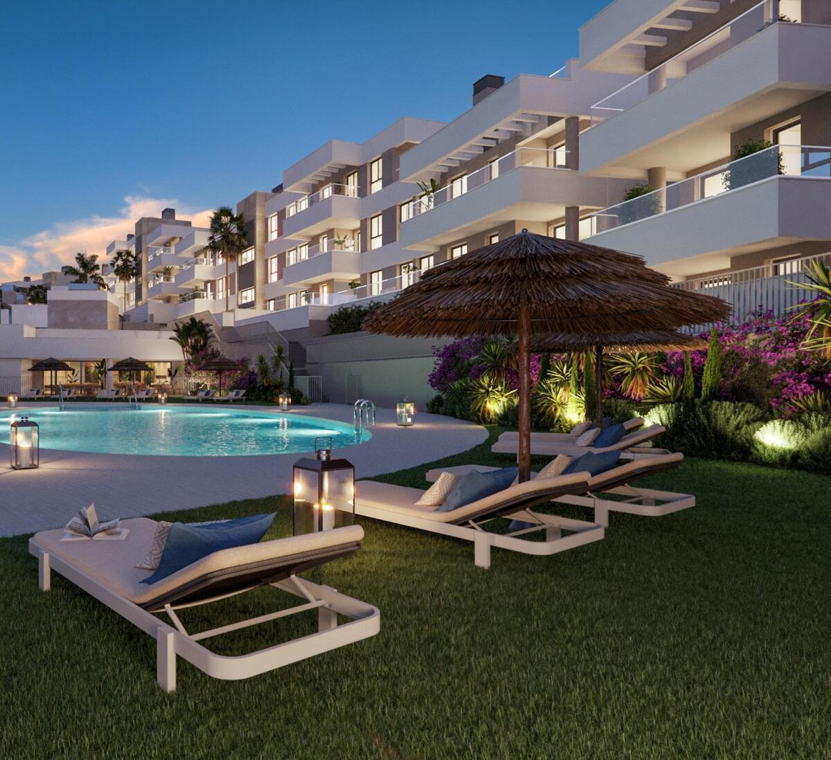 Apartment in Estepona - view 1