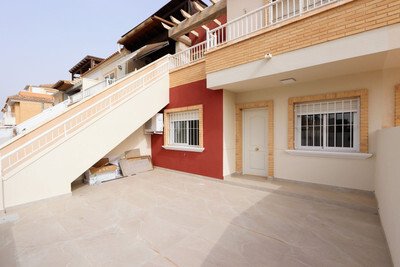 Apartment in Alicante - view 1
