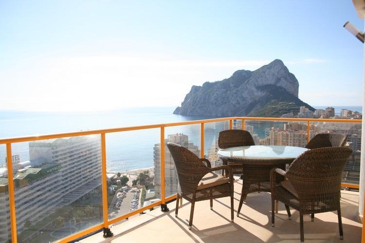 Penthouse in Calp - view 1