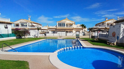 House in Alicante - view 1