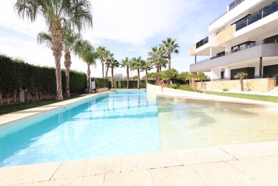 Apartment in Urbanizacion los Balcones - view 1