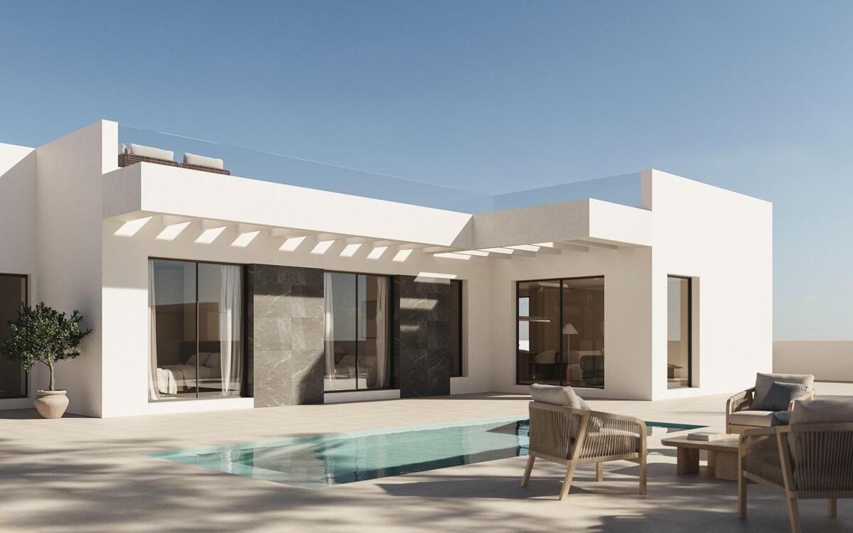 Villa in Alicante - view 1