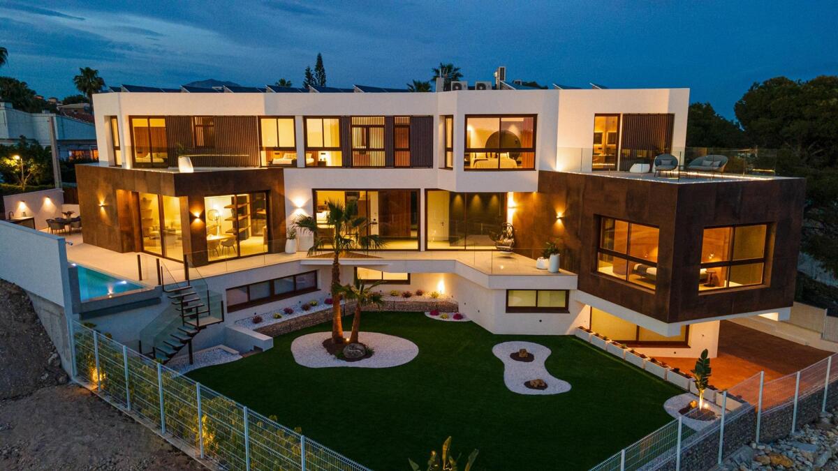 Villa in Sant Joan d'Alacant - view 1