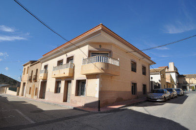 House in Alicante - view 1