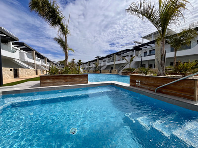Apartment in Punta Prima - view 1