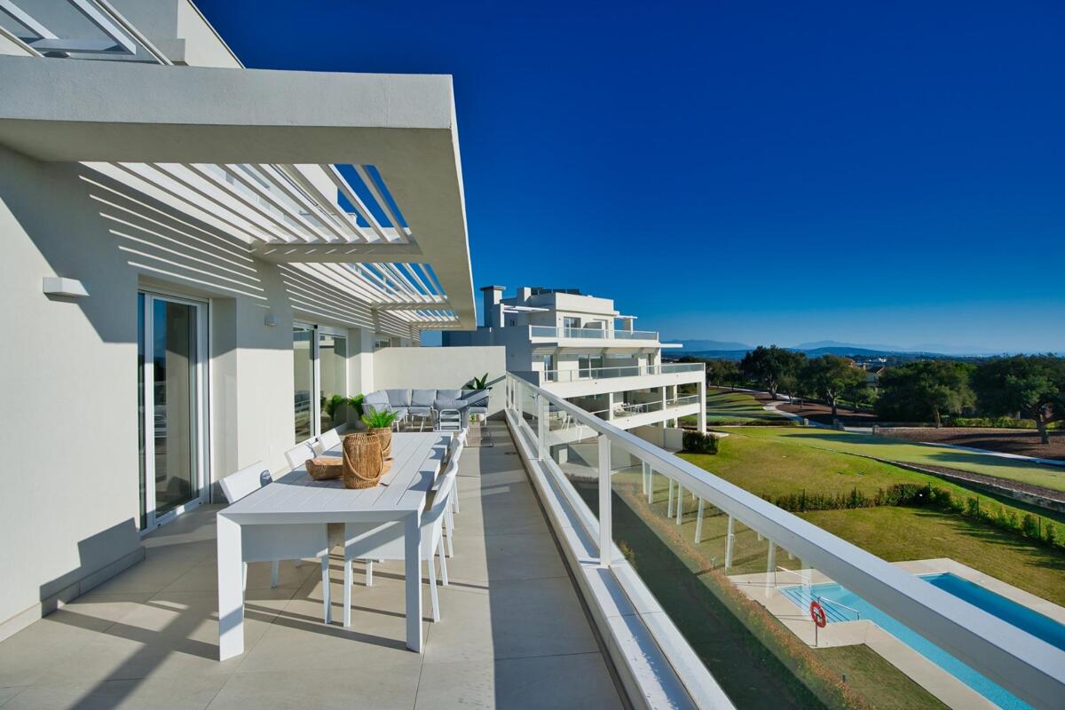 Apartment in Sotogrande - view 1