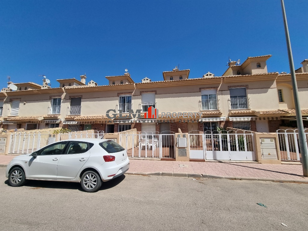 Apartment in Santa Cruz - view 1