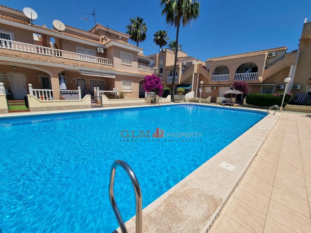 Apartment in Los Alcazares - view 1