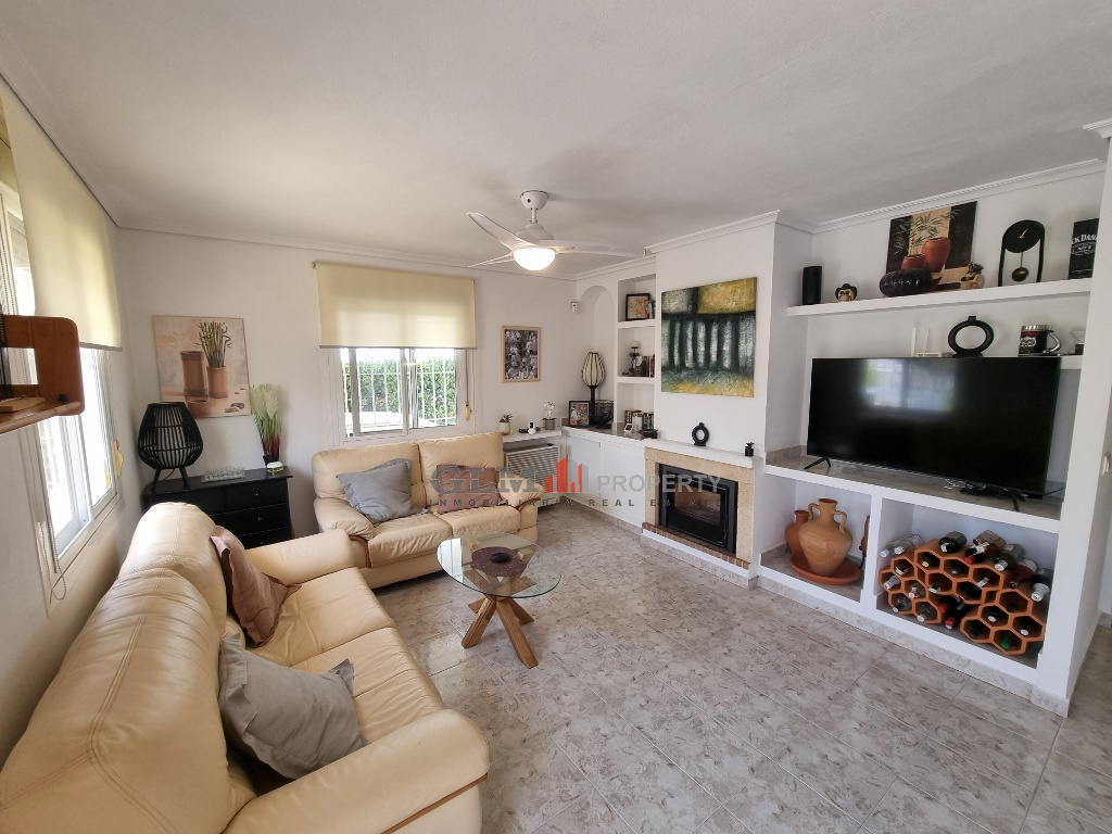 Apartment in Los Alcazares - view 1