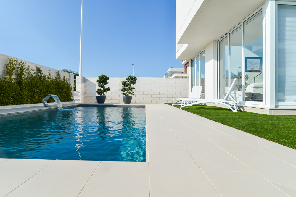 House in Alicante - view 1