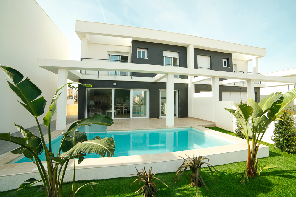 House in Alicante - view 1