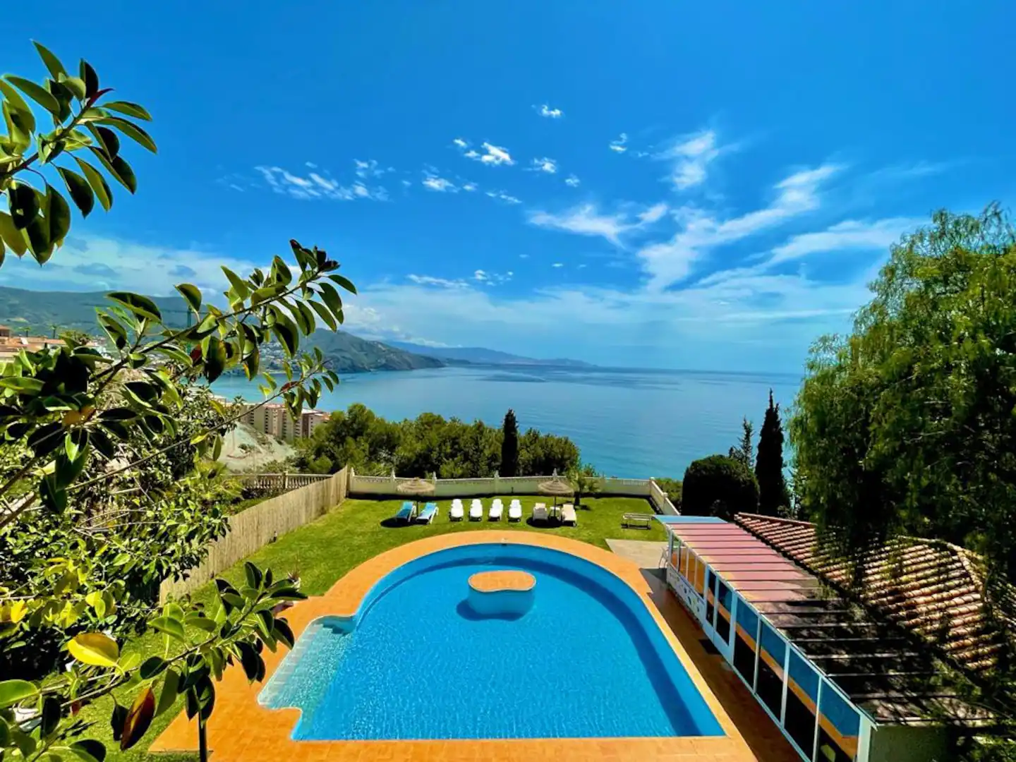 House in Granada - view 1