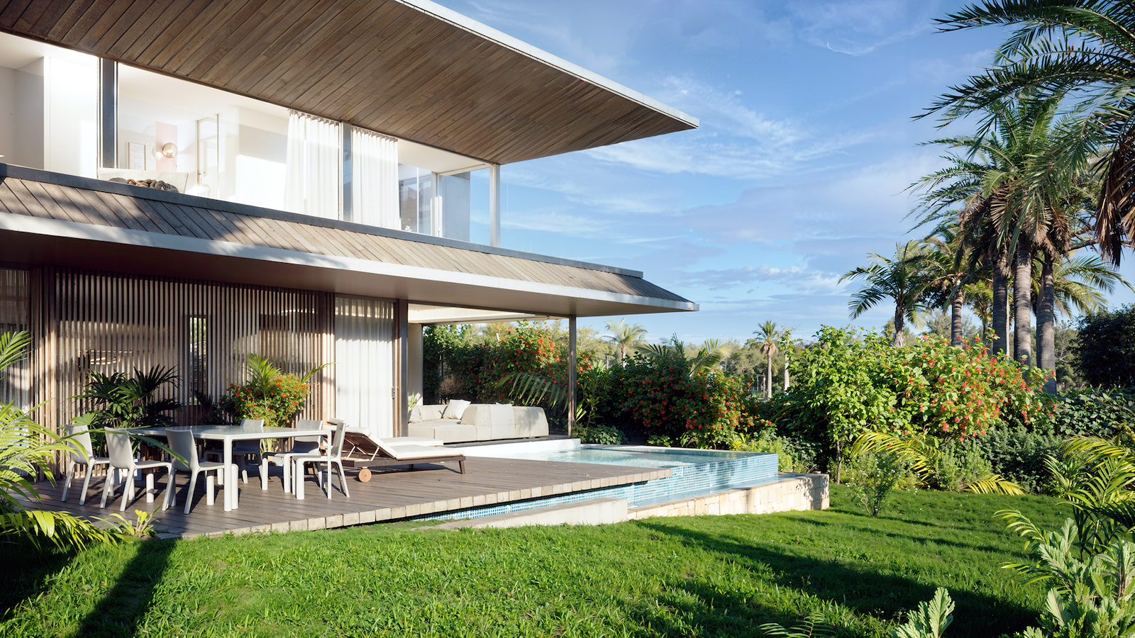 House in Estepona - view 1
