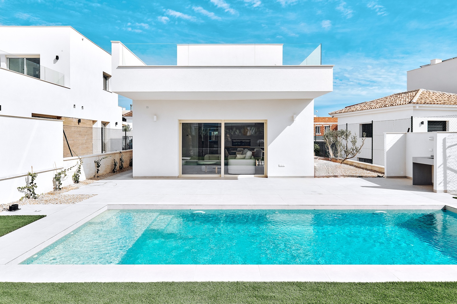 House in Los Montesinos - view 1