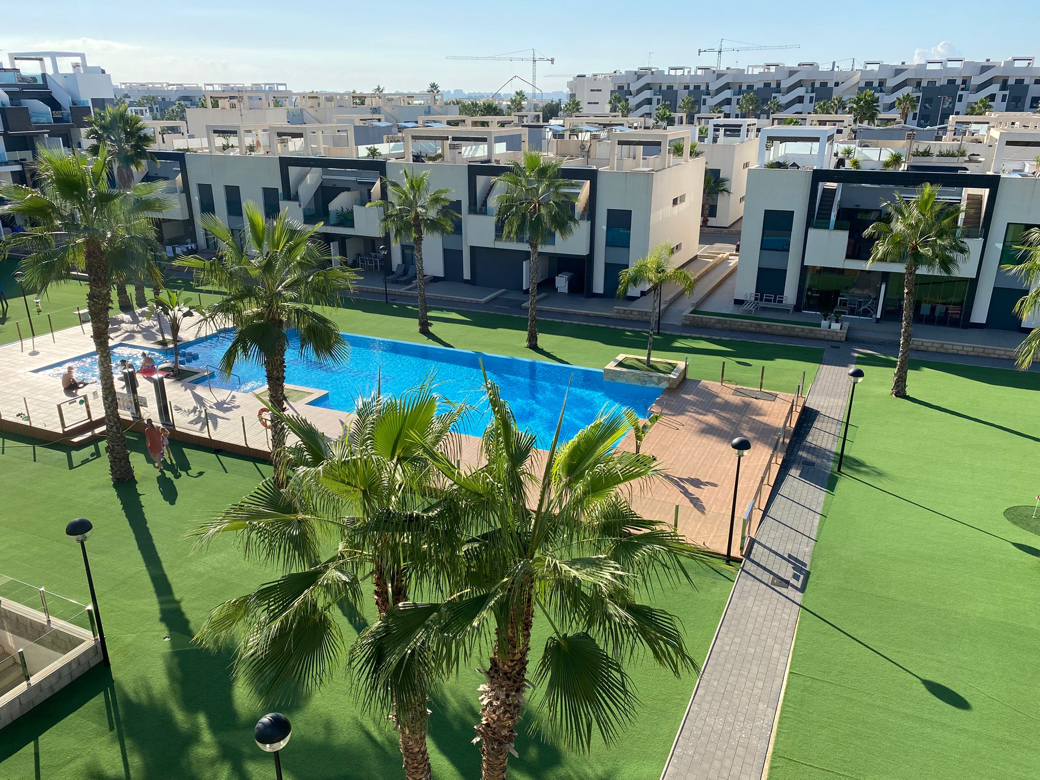 Penthouse in El Moncayo - view 1
