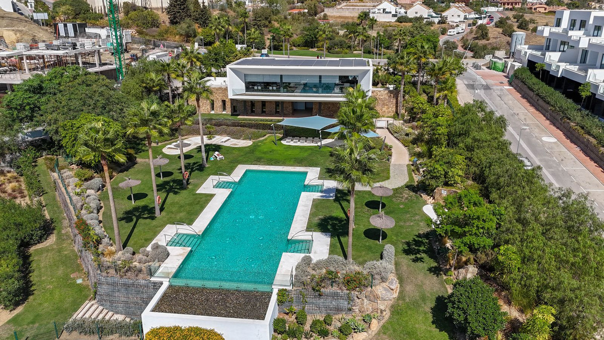 House in Malaga - view 1