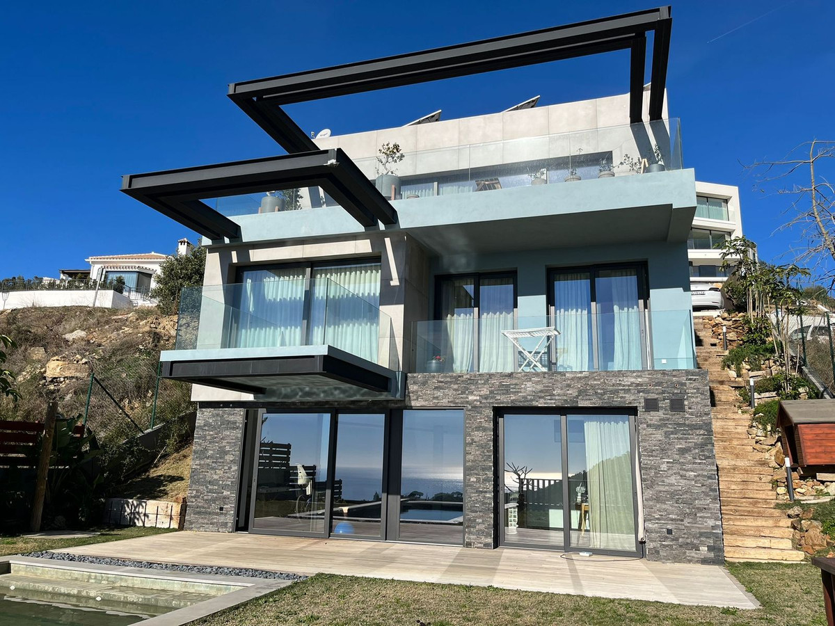 House in Malaga - view 1