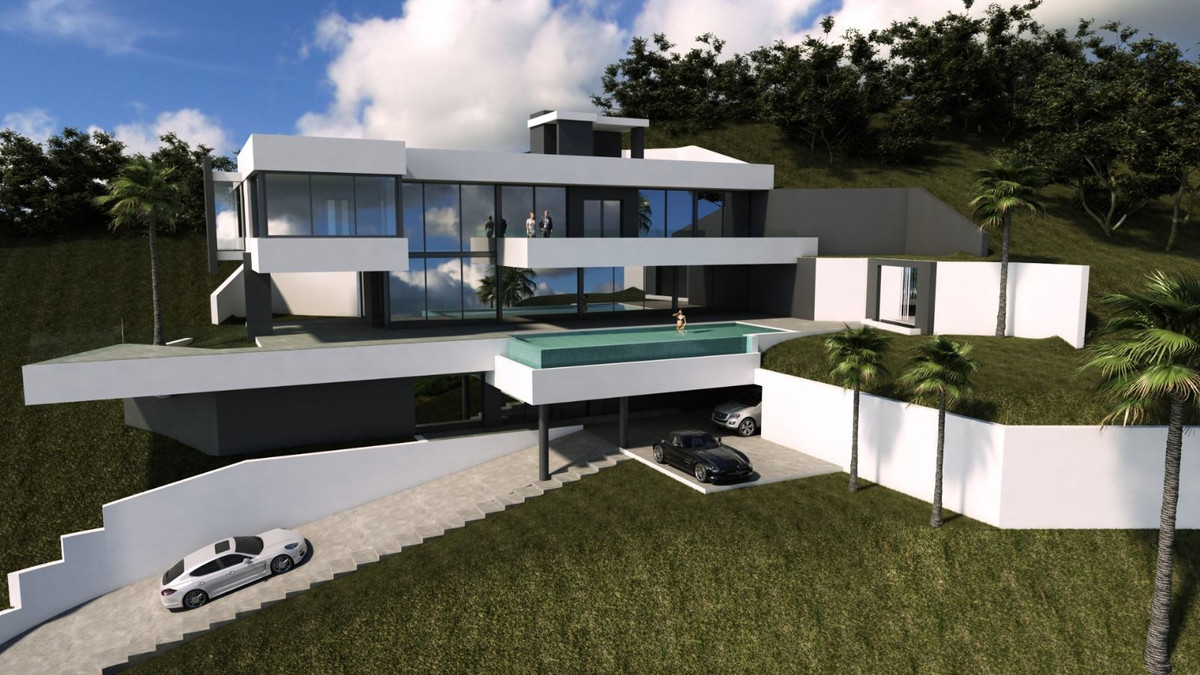 Land in Marbella Del Este - view 1