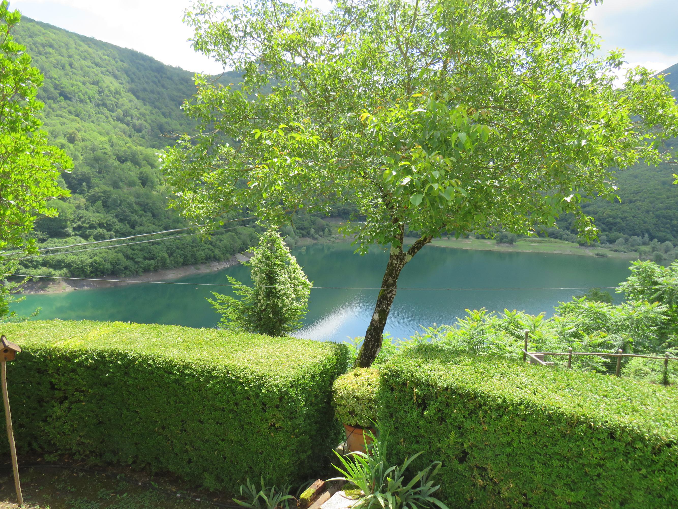 House in Vagli Sotto - view 1