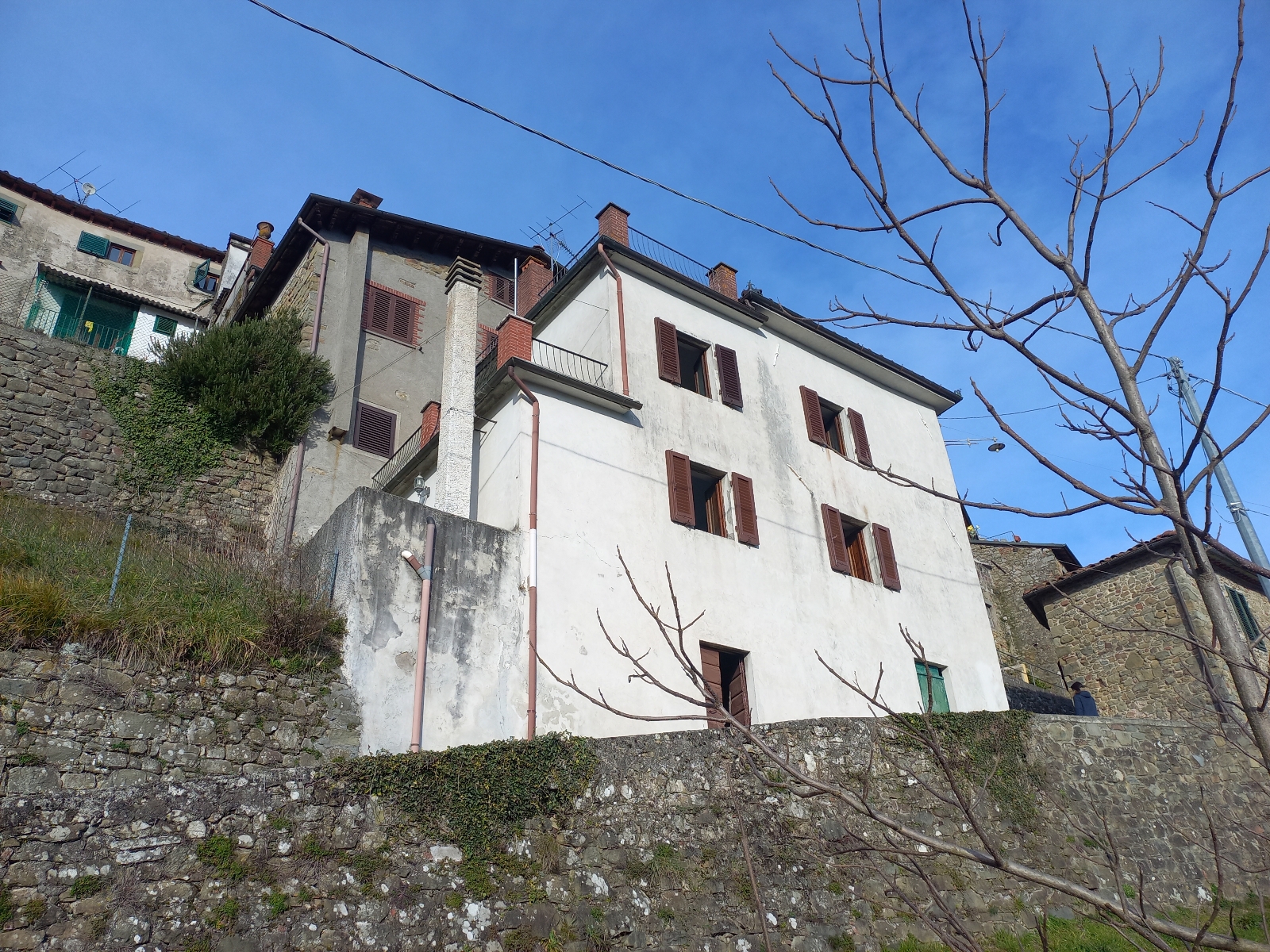 House in Bagni di Lucca - view 1