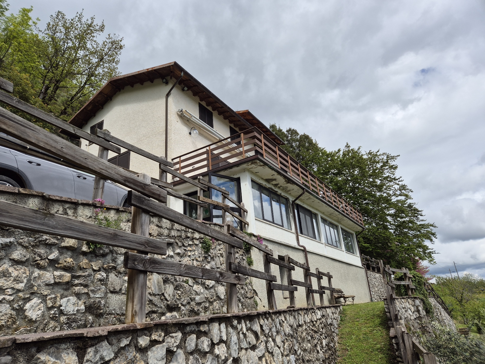 House in Pianvallico - view 1