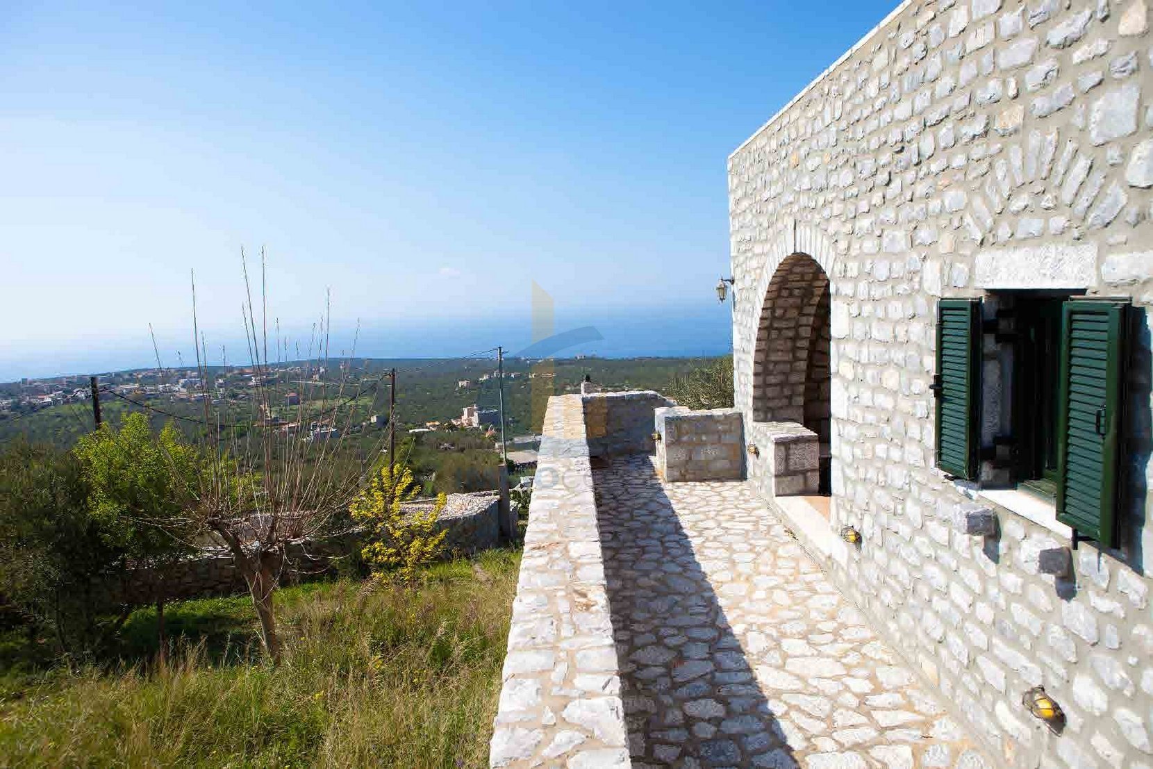 House in Neo Oitylo - view 1