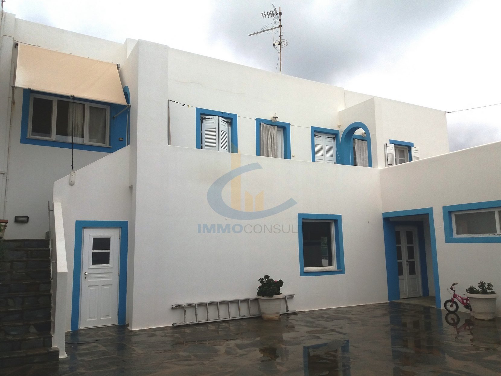 House in Naoussa - view 1
