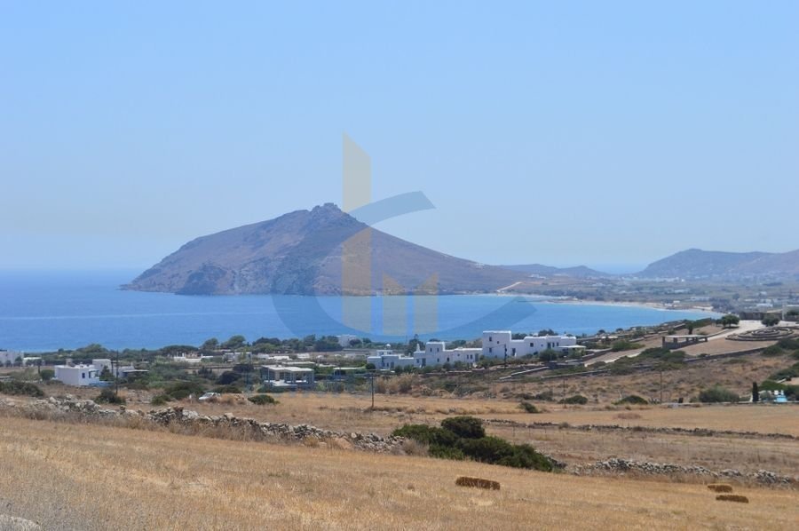 Land in Paros - view 1