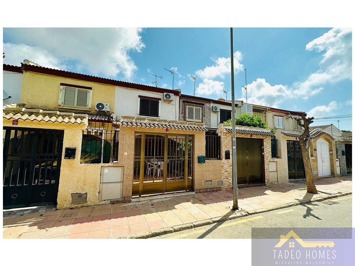 House in Los Alcazares - view 1