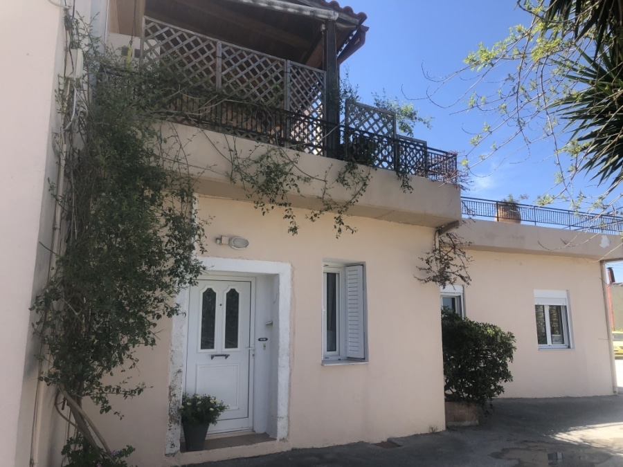 House in Pagkalochorion - view 1