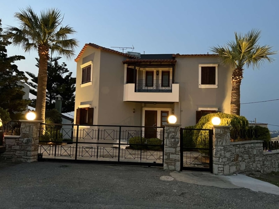 House in Dilofo - view 1